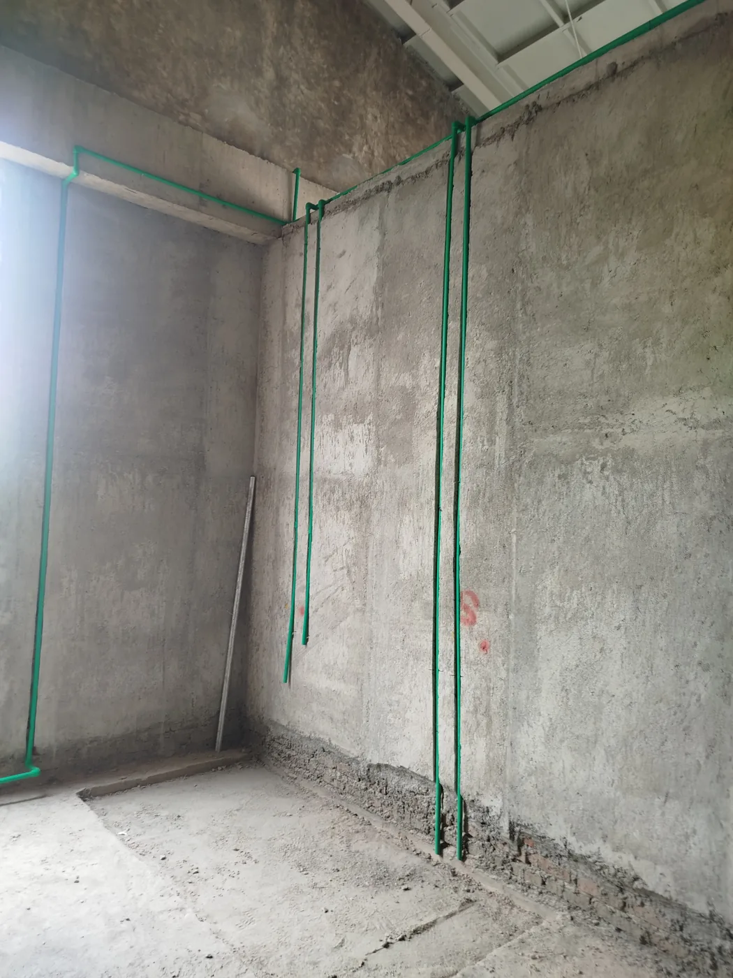 Instalasi pipa PPR proyek Bangka Kemang 6